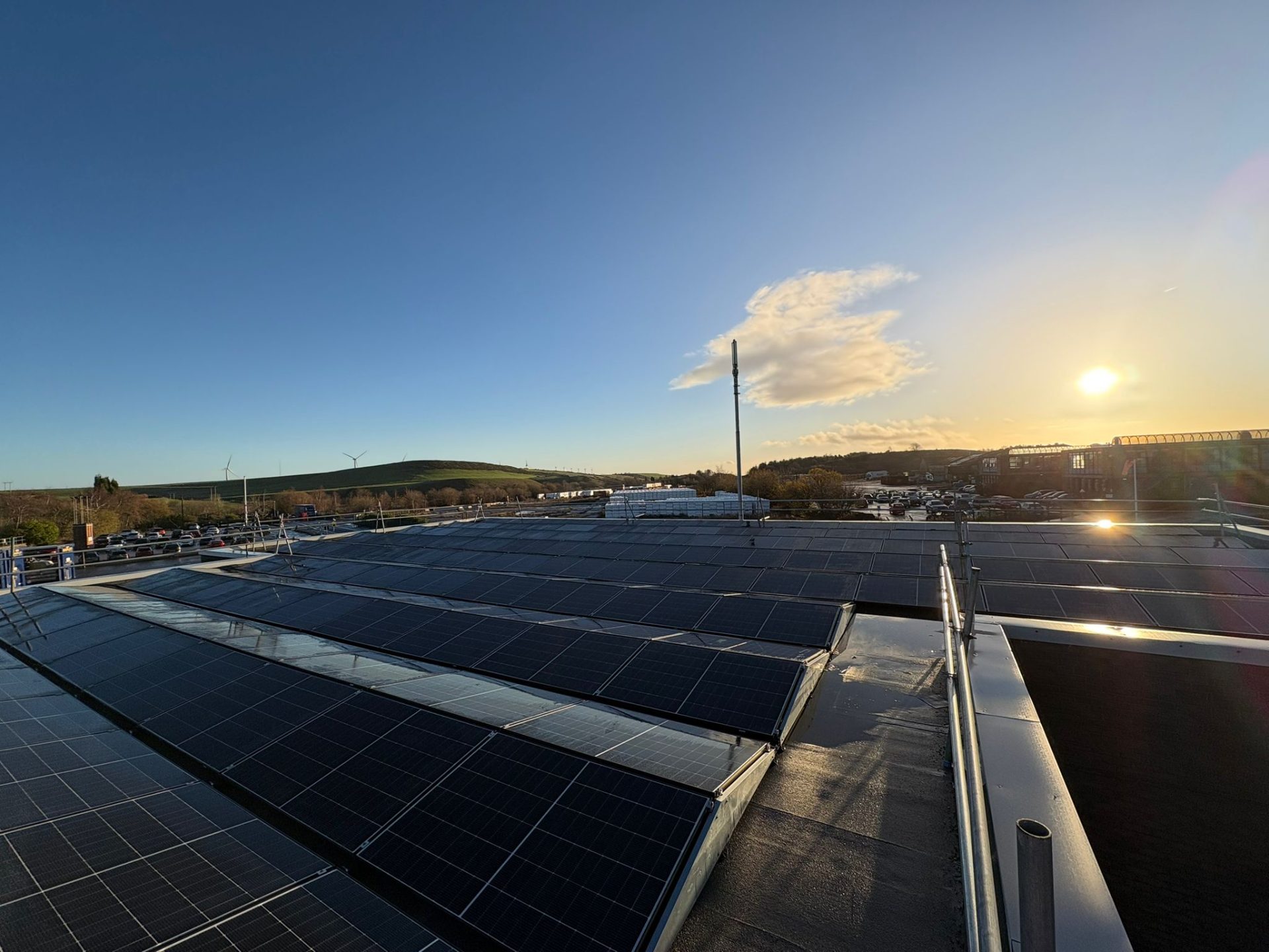 WhatsApp Image 2025-12-02 at 09.10.59 (1)